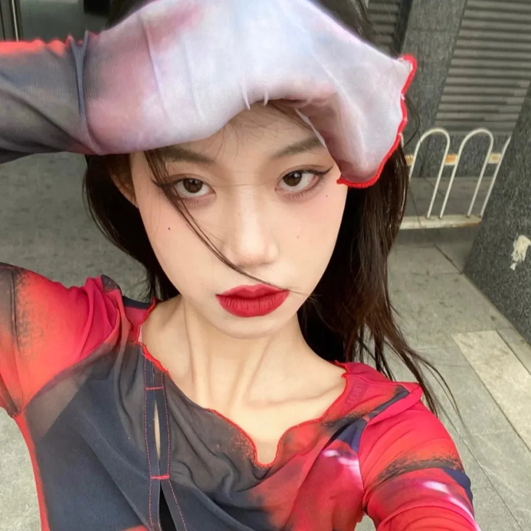 物价贬值后被美女总裁倒追